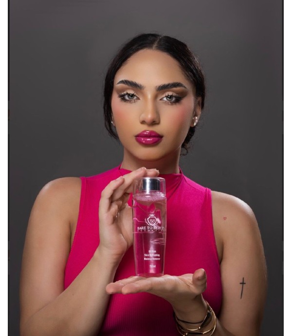 .Oil Free Skin Refreshing Makeup Remover. 