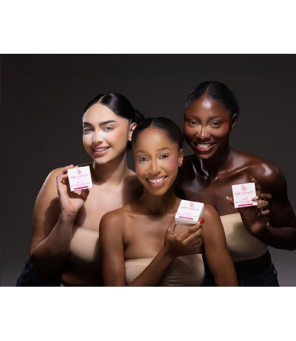 03 SETT IT! Perfect Mineral Setting Powder  (BANANA)