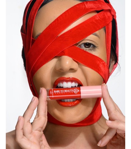 LUXURIOUS MOISTURE-RICH LIPGLOSS In (Bloody Juice)